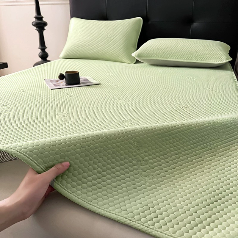 Новый 3D прохладный Doudou коврик из трех частей Летние ледяные шелковые коврики Домашние мягкие коврики толстые кровати