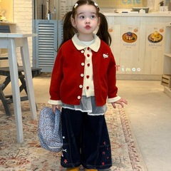 女の子セーターカーディガン秋の新作2025女の子赤いニットジャケット小中型子供用西洋スタイルシンプルセーター