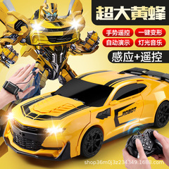 大サイズの電動のクールなジェスチャーの感応の変形のリモコンの自動車の金剛の熊蜂のロボットの男の子のレースのおもちゃ