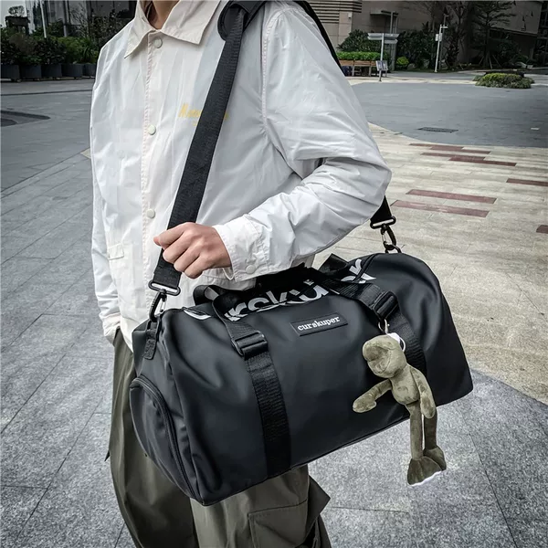 Travel Bag with Custom Logo, Large Capacity, Dry and Wet Separation, Lightweight Sports Luggage Bag, Factory Wholesale