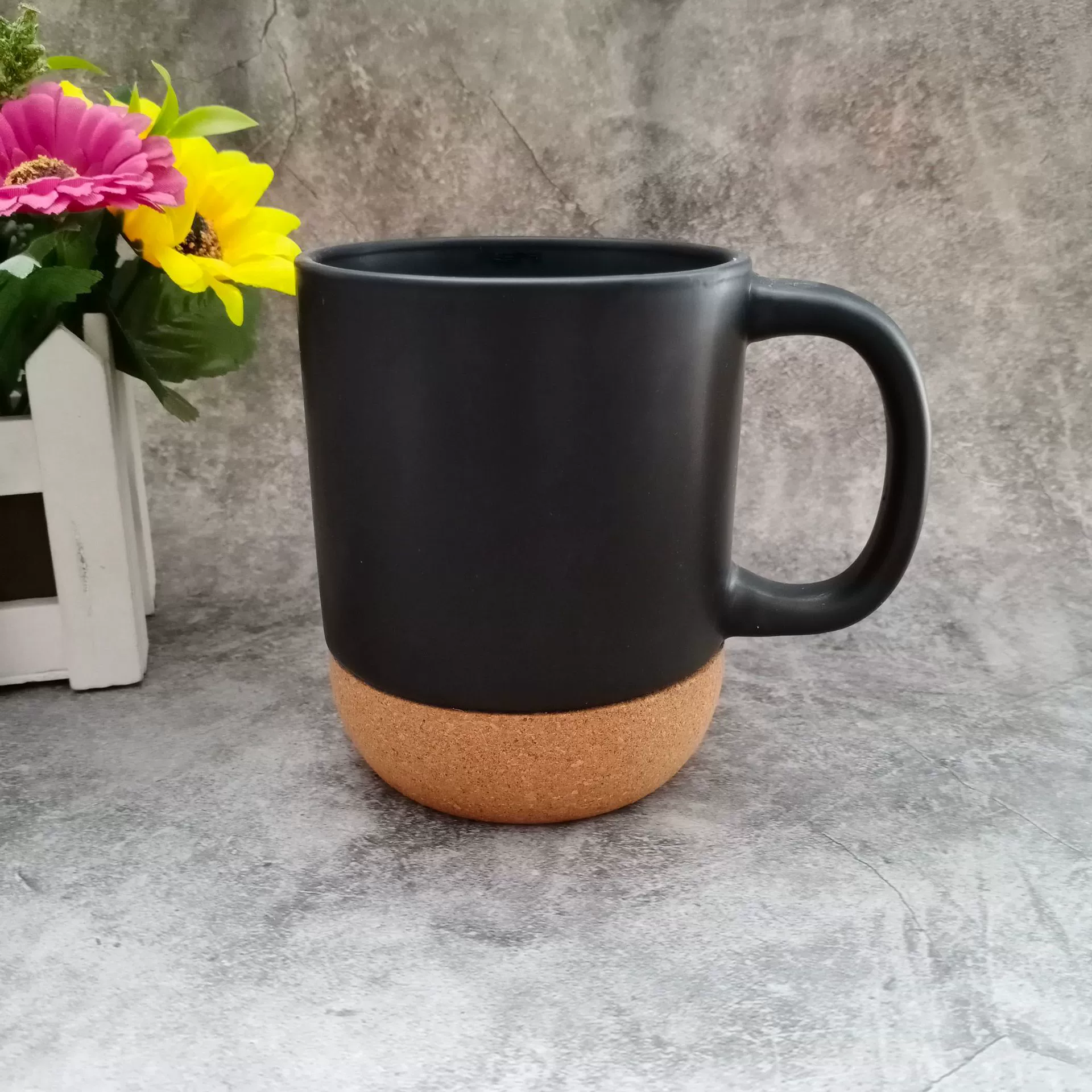 Керамическая кружка ROCMOK с крышкой и пробковой подставкой,  креативная, простая,  с термоизоляцией.