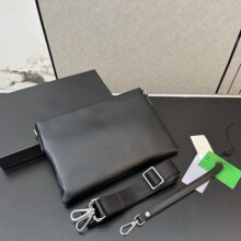 P家压花牛皮手拿包可斜挎信封包夹包