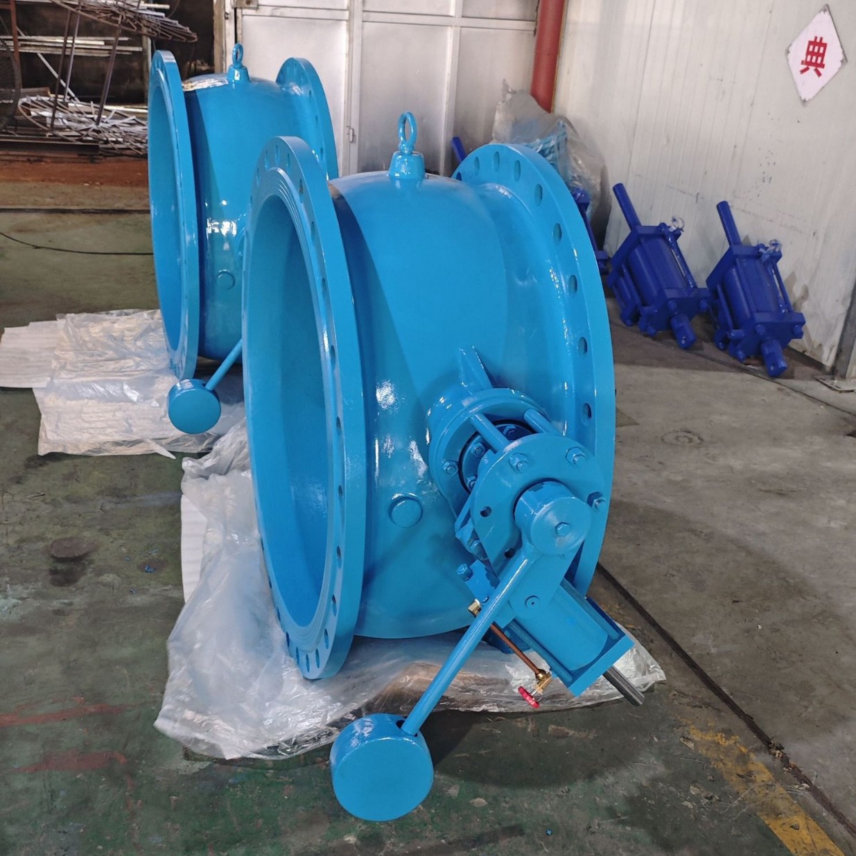 蝶式缓冲止回阀法兰式DN900铸钢1.6MPa 水厂专用GB/T13927标准