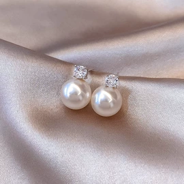 天然珍珠项饰;天然珍珠耳饰;天然珍珠手饰