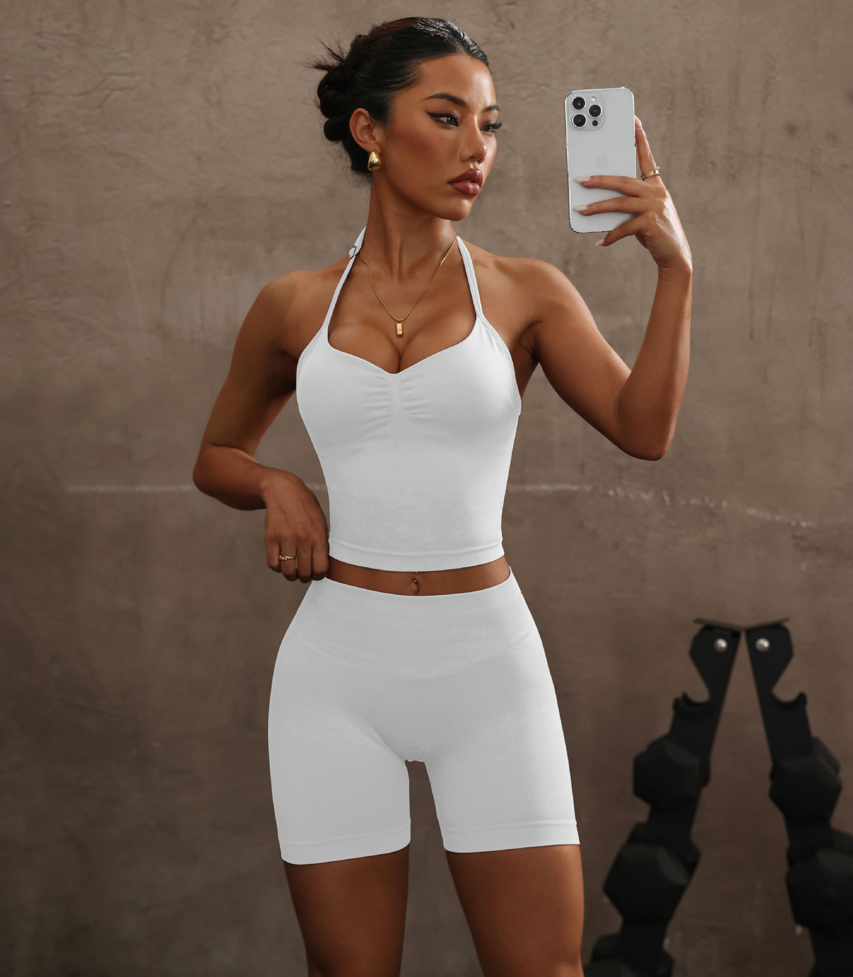 Trajes de yoga transfronterizos trajes de ejercicios colgantes cuello expuesto cintura cojín de pecho cinturón pantalones cortos pantalones de ropa interior deportiva set de yoga