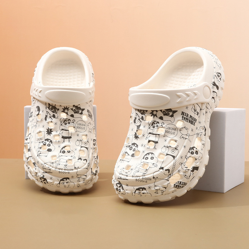 Children's Hole Shoes Summer New Boys Slippers Boys Baby Children Indoor Sandals Big Children's Beach Shoes Children's Hole Shoes Summer New Boys Slippers Boys Baby Children Indoor Sandals Big Children's Beach Shoes