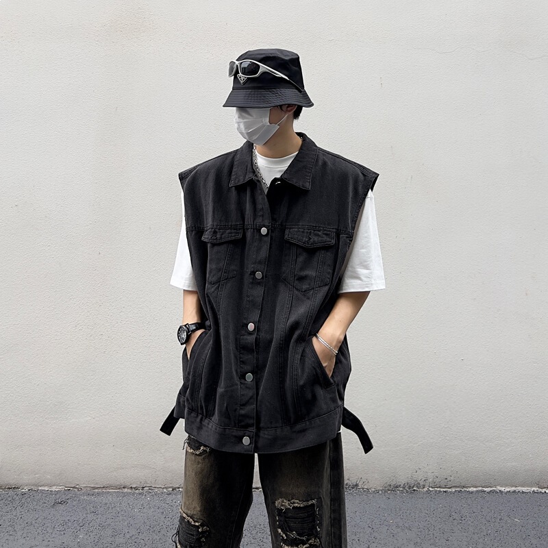 2026 Spring and Autumn Men's Fashion Denim Vest Loose Sleeveless Jacket Workwear Coat 2026 Spring and Autumn Men's Fashion Denim Vest Loose Sleeveless Jacket Workwear Coat