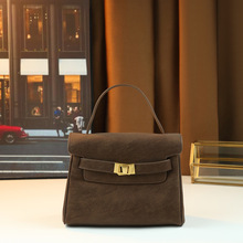 �¿���N�WԺ�LŮ���߼���С���OӋĥɰ�����K����μ�б���