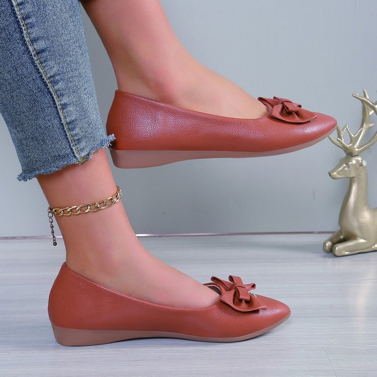 Plus-size Casual Women's Shoes 2024 Spring New Fashion European And American Pointed-toe Flat Slip-on Loafers_vogvips.com