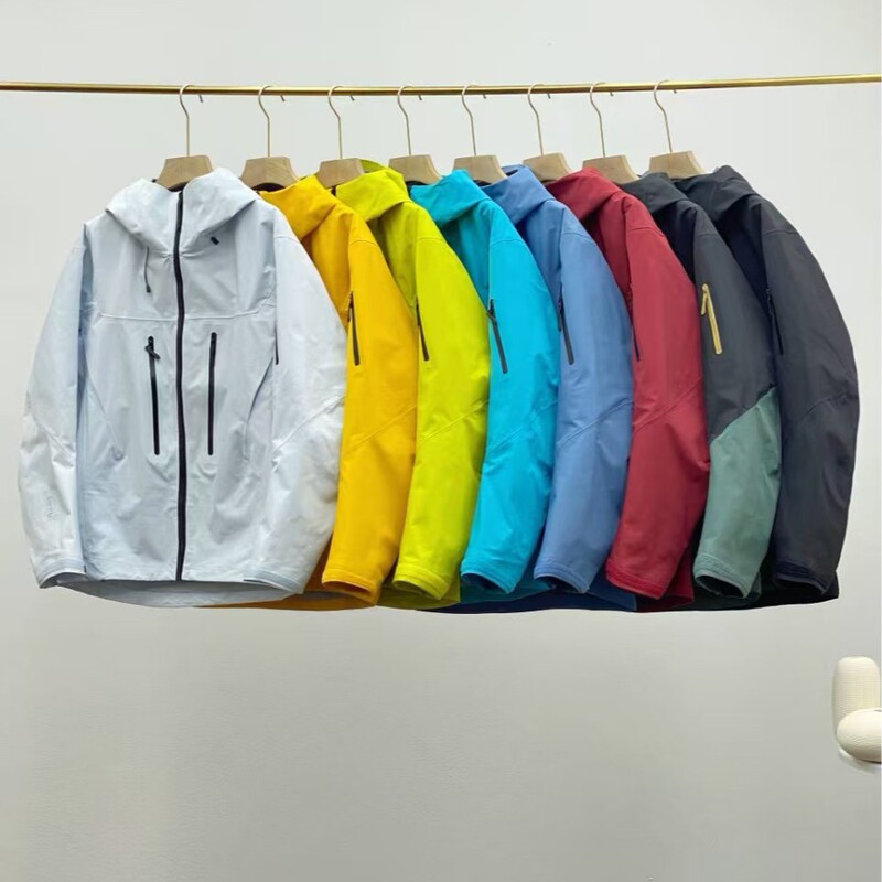 Cross-Border Taizhou Niaojia Sv7 Outdoor Hiking Hardshell Windproof and Waterproof Jacket for Men and Women, Couple's Mountaineering Jacket Cross-Border Taizhou Niaojia Sv7 Outdoor Hiking Hardshell Windproof and Waterproof Jacket for Men and Women, Couple's Mountaineering Jacket
