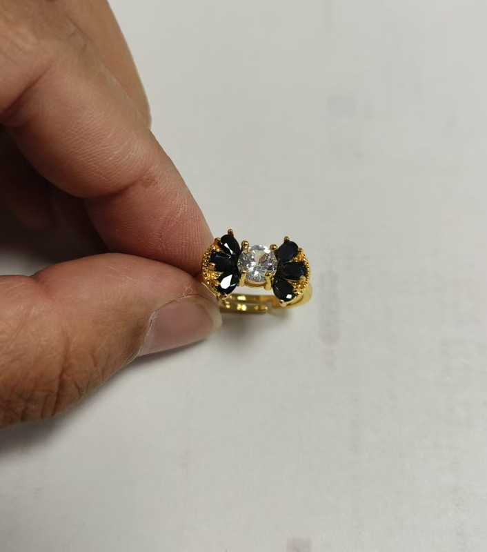 跨境欧美新款锆石戒指女小众独特设计感指环日常通勤穿戴手饰批发|undefined