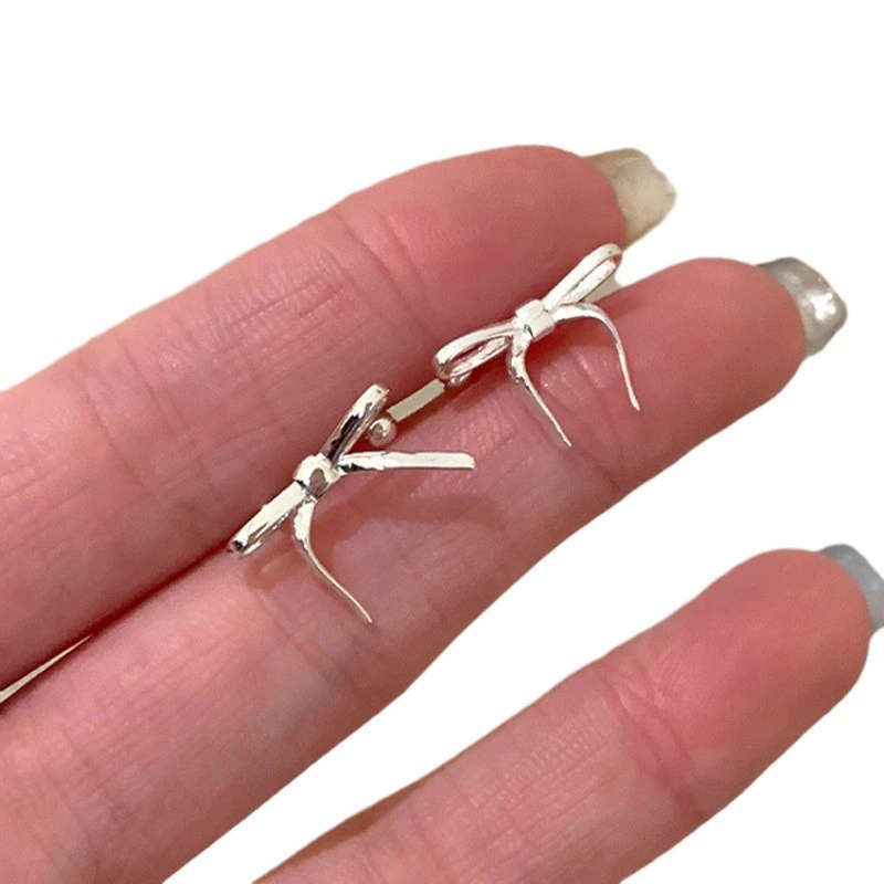 Серебряная игла, универсальные серьги с бантом, образец серебро 925, не выцветает, оптом