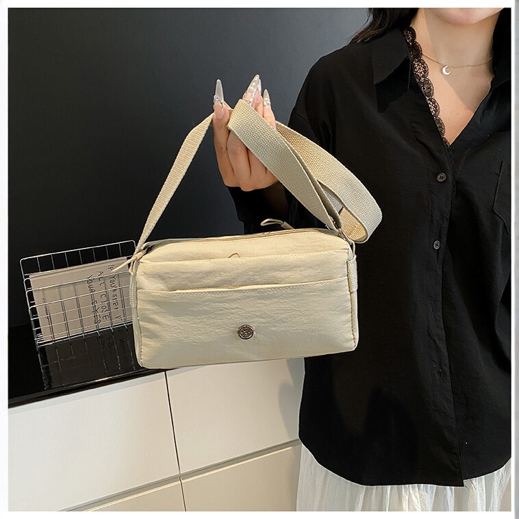 Bag Women's Summer New Small Square Bag All-match Women's Bag High-end Shoulder Crossbody Bag Large Capacity Nylon Underarm Bag