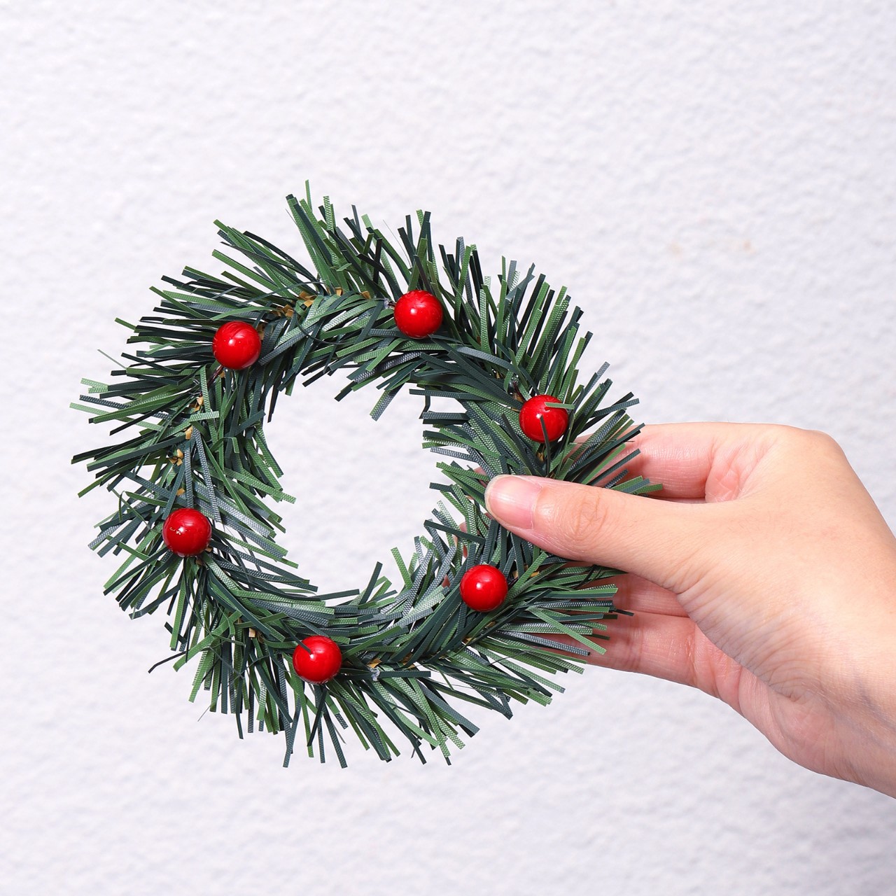 仿真花环 亚马逊圣诞家居装饰蜡烛台红浆果pvc松针餐巾环人造花环