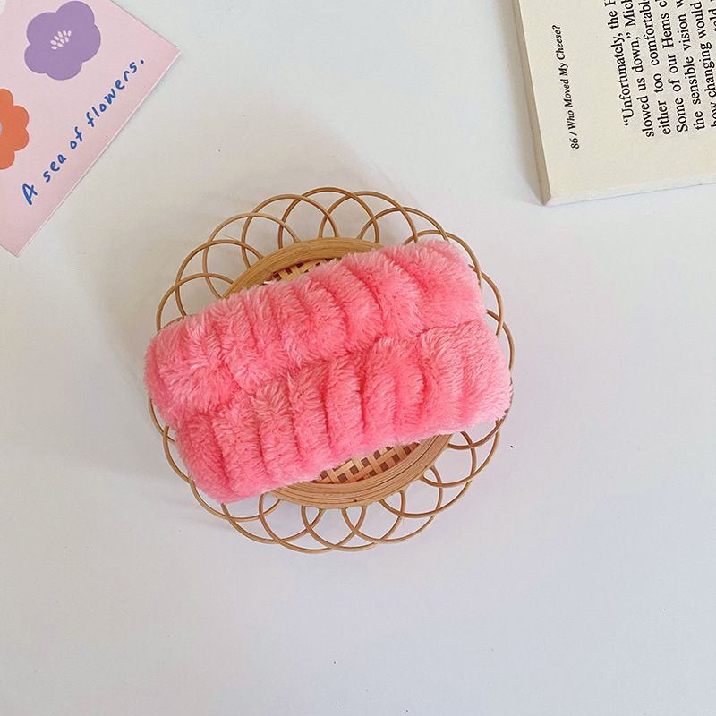 Traje de la correa de la muñeca de la banda del pelo de franela transfronteriza europea y americana Amazon mujeres antideslizante cara lavado diadema autoadhesivo semiacabado anillo de pelo