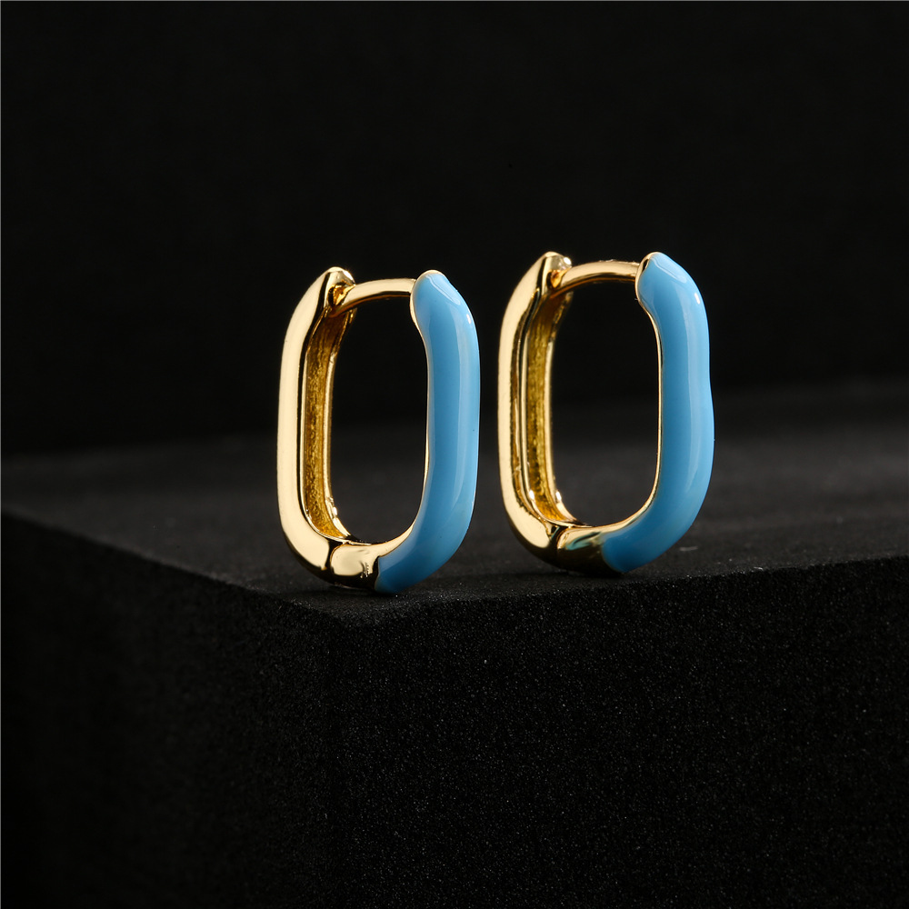 Fashion Atmosphere Color Dripping Square Copper Plated Golden Earrings display picture 3