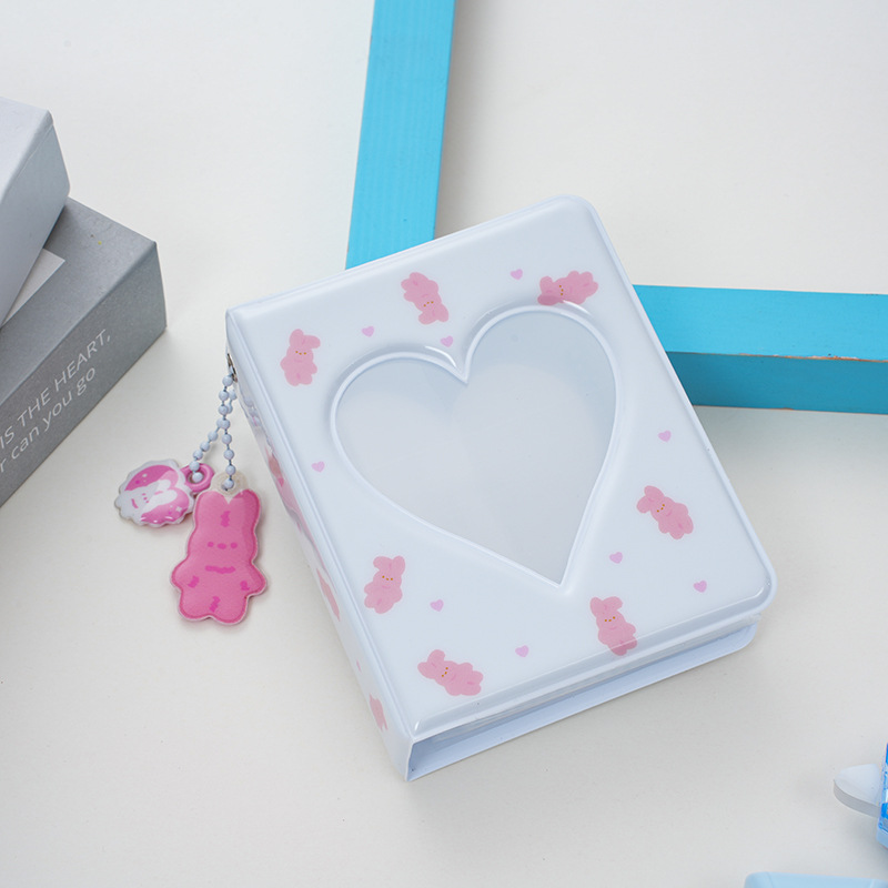 흰색 바탕에 분홍색 토끼(펜던트 포함)