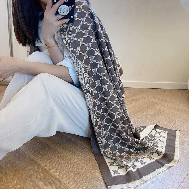 2021 estilo occidental europeo y americano Cadena de Cachemira cálido chal exterior otoño e invierno nuevo chal cepillado de dos colores de doble cara para mujeres