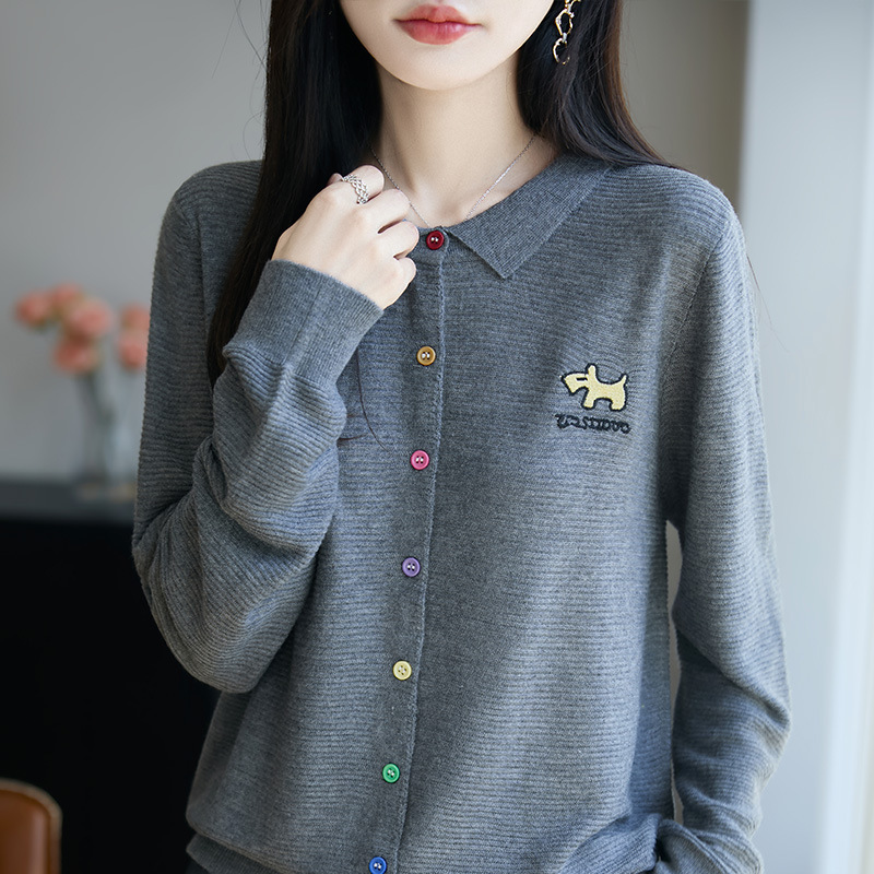早秋彩扣刺绣针织开衫外套女2025新款春秋外搭洋气大码女装上衣|undefined