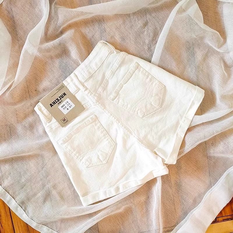 White Denim Shorts for Women, High-Waisted, Summer 2026 New Style, Loose A-Line, Slimming, Trendy, Petite Hot Pants White Denim Shorts for Women, High-Waisted, Summer 2026 New Style, Loose A-Line, Slimming, Trendy, Petite Hot Pants