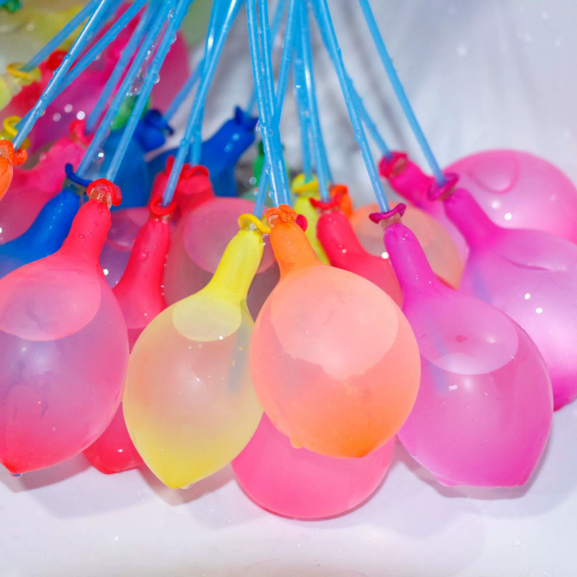 Быстрая воздушно-пузырьковая игра в воде, автоматический водяной поло мяч, (Физика)