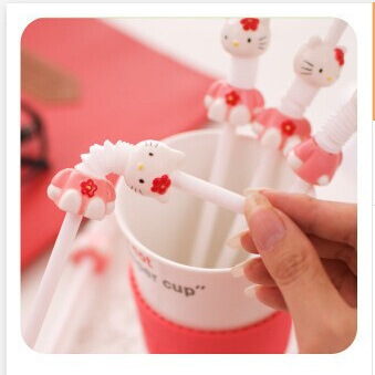 Super lindo en forma de dibujos animados retráctil curvada paja Rosa KT bebiendo paja