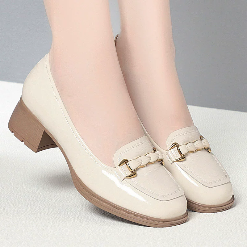 Женские летние туфли 2025 года, новые высококачественные туфли на толстом каблуке с небольшим ароматом, не тьмящие ноги, темпераментные туфли на среднем каблуке, легкие дышащие женские туфли