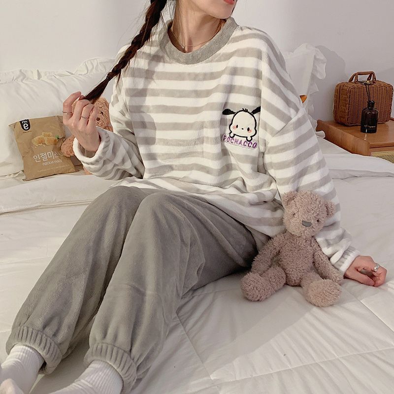 Striped pacha dog-fellow suit / M