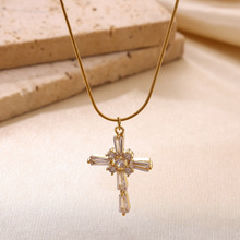 欧美外贸几何设计感项链女十字架女神精致法式吊坠饰品厂家直销款