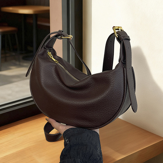 High quality retro capacious polyurethane one-shoulder bag for…