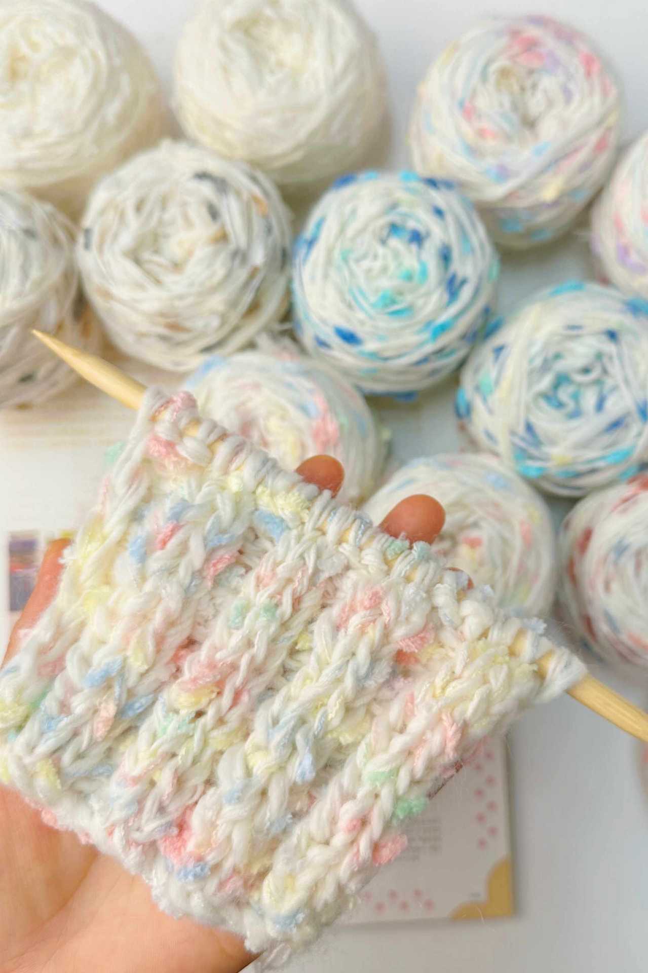 手工材料马海毛段然彩色球球围巾线手工情侣礼物柔软手编线 儿童