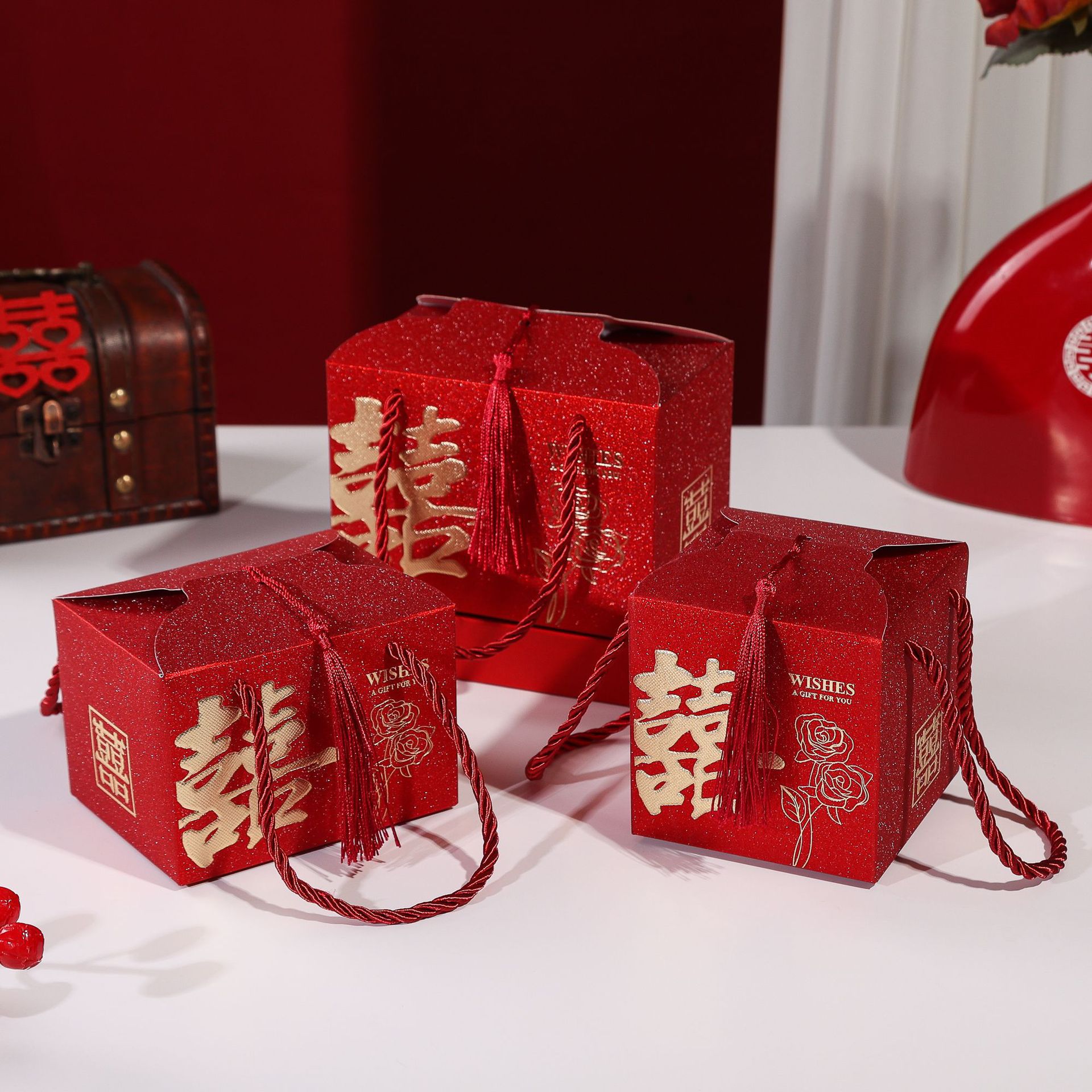 新款中式喜糖盒结婚婚礼创意手提糖果盒子磨砂方形回礼品纸盒批发