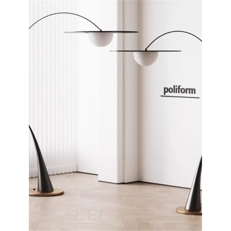 Style Bedroom Metal Creative Floor Lamp Modern Fashion Simple Art Lamp Personality Living Room Nordic Retro