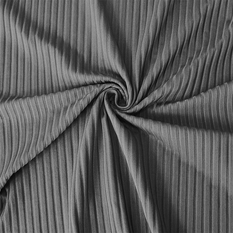 2024 T-shirt sportiva attillata a maniche corte da uomo con scollo tondo e body fitness_voghion.com