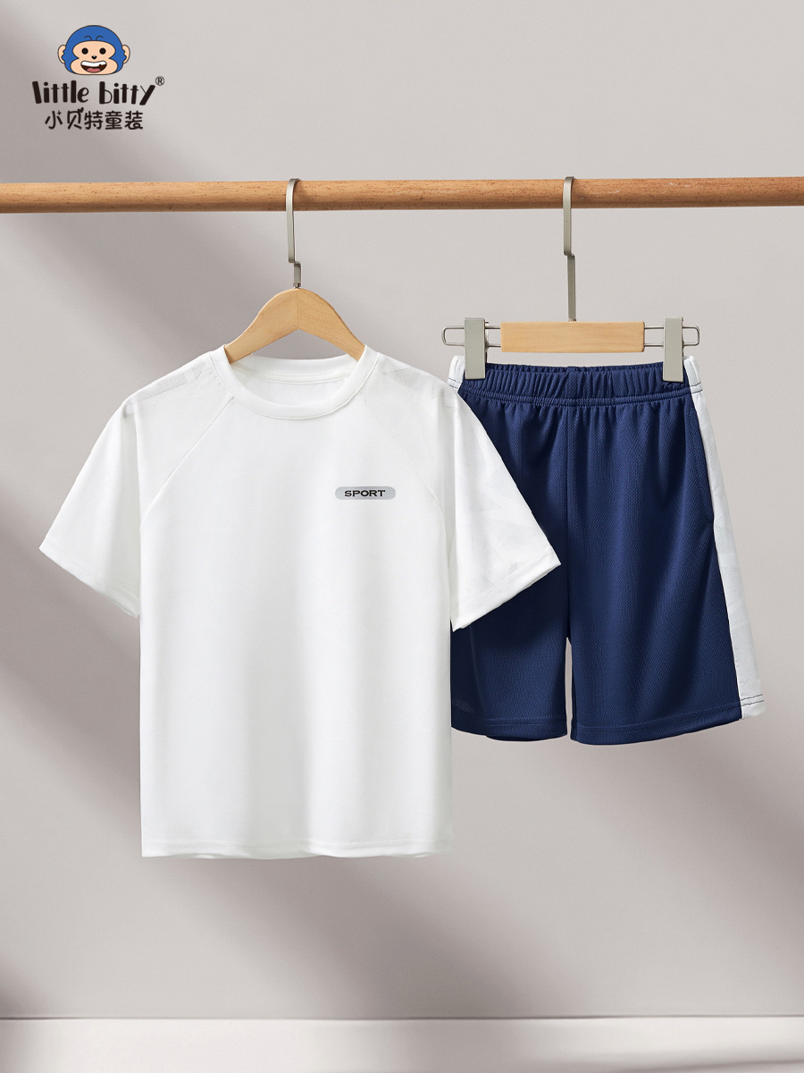 Verano de 2025 nuevos pantalones cortos de mangas cortas para niños, ropa deportiva para niños, ropa de secado rápido para niños, ropa de secado rápido