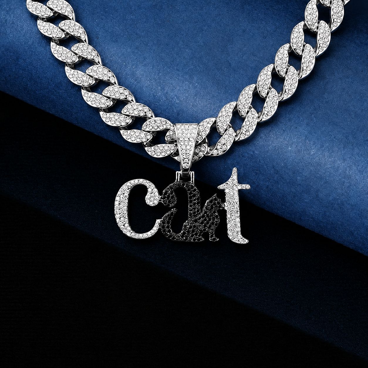 Europa y América hip hop diamante completo creativo carta gato animal colgante cubano collar fresco de los hombres de moda hip hop Accesorios image 1
