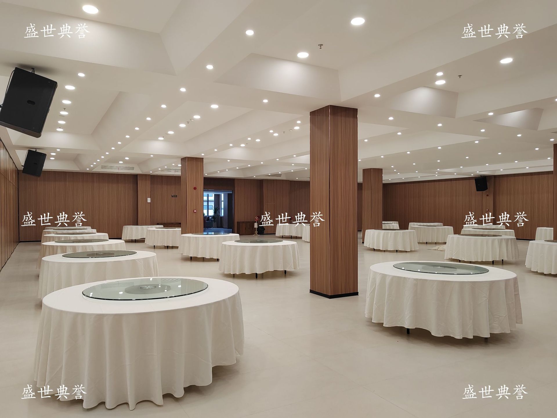 宁波厂家直销餐饮布草酒店宴会厅台布餐厅婚宴纯色桌布家宴圆桌布详情8