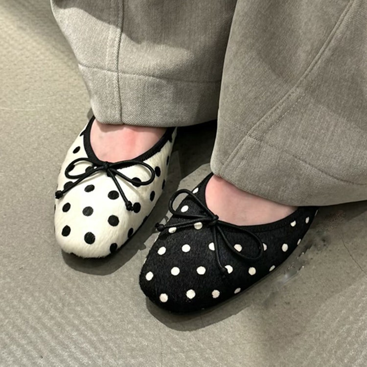 Miyou Edition~Soft-Soled Women's Shoes with Bowknot Ballet Flats, New Spring 2026 Square-Toe Polka Dot Flat Shoes Miyou Edition~Soft-Soled Women's Shoes with Bowknot Ballet Flats, New Spring 2026 Square-Toe Polka Dot Flat Shoes