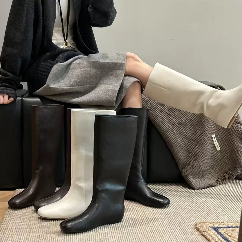 Inner Height Increase 4Cm~Niche Buyer's Normcore Silhouette Square Toe Fashion Straight Boots 2025 New Soft Leather Soft Sole Boots