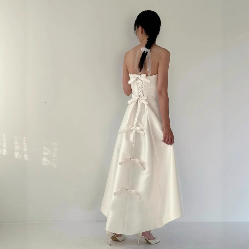 French Satin Light Wedding Dress, Korean Simple Strapless Veil, White Bow, Short Front and Long Back Dress for Small People French Satin Light Wedding Dress, Korean Simple Strapless Veil, White Bow, Short Front and Long Back Dress for Small People