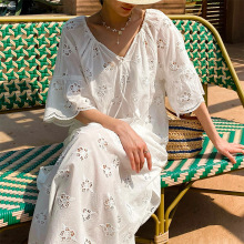 南法度假长裙刺绣连衣裙女夏季镂空宽松白色长裙夏季新款跨境女装