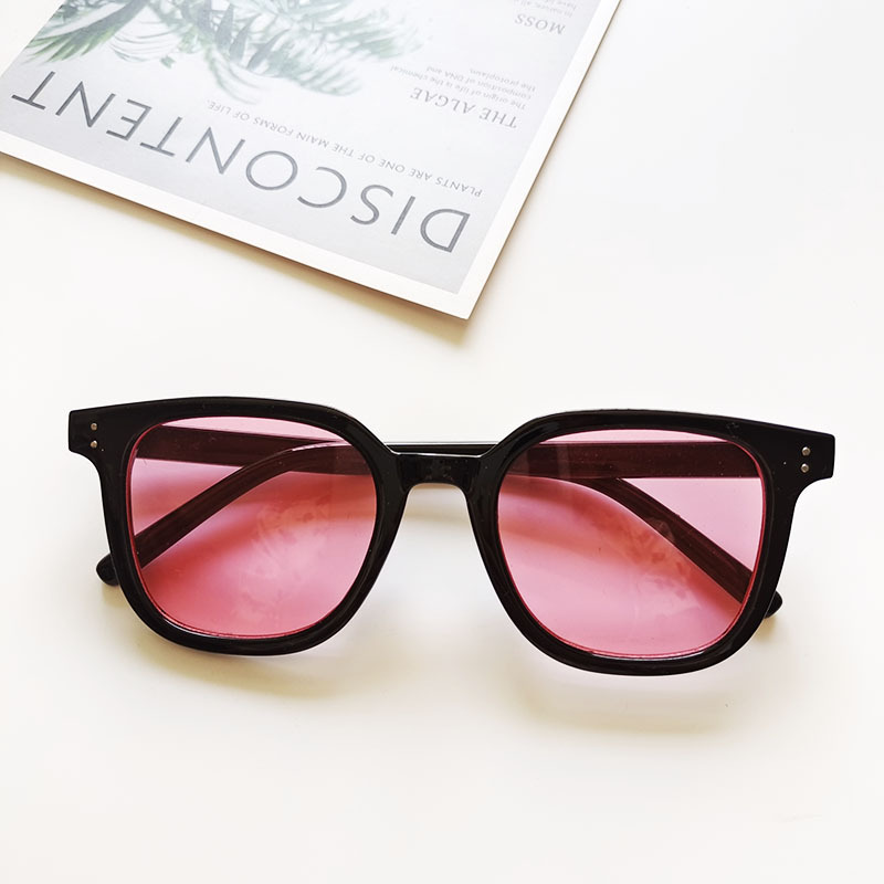 Geometric Pattern Unisex Gender Fashion Style Orange, Grey, Pink, Black Color Fashion Geometric UV400 Protection Women's Sunglasses