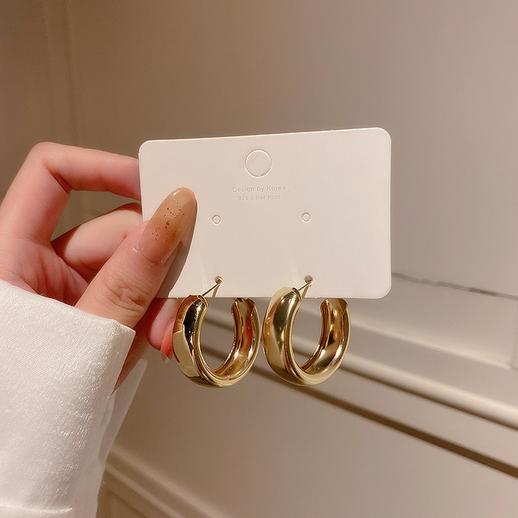 Pendientes tipo C geométricos de metal con aguja de plata 925 para mujer, diseño simple y personal, mismo estilo que influencers image 7