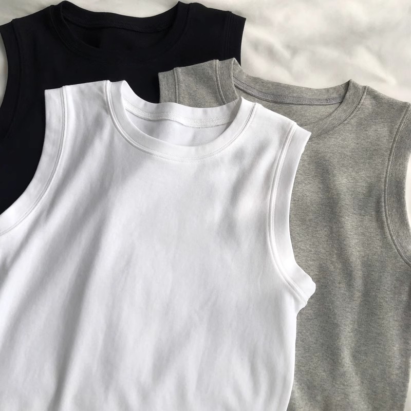 Solid comfortable vest
