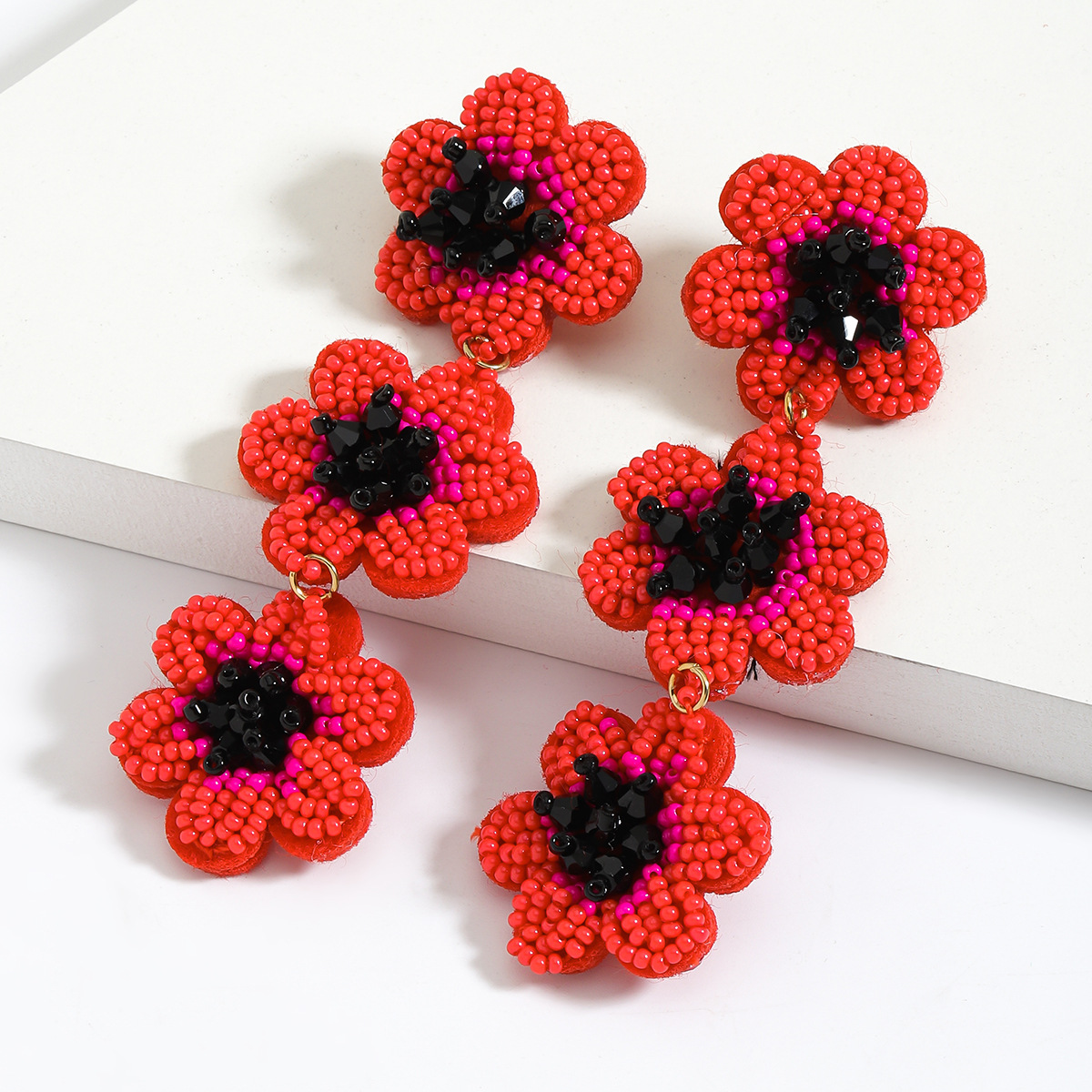 1 Pair Retro Classic Style Flower Alloy Seed Bead Drop Earrings display picture 5