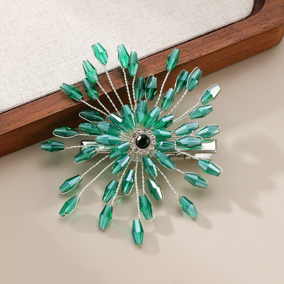 13g Weight Hair Clip Hair Accessories Type Artificial Crystal Inlay Material 1 Piece Quantity Casual, Date Occasion Copper Material Flower Pattern All Seasons Season Women's Gender Lady, Modern Style Style Lady Modern Style Women's Flower Copper Artificial Crystal Hair Clip 4