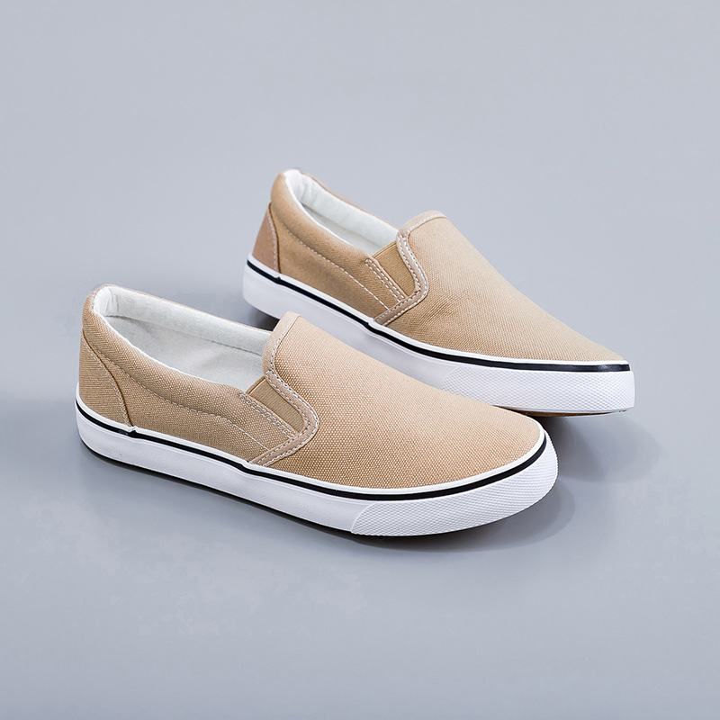 Hombres y mujeres zapatos de lona a cuadros negros y blancos de primavera 2026 nuevos zapatos deportivos casuales de estudiantes de estilo coreano tablero de ajedrez zapatos de skate para parejas