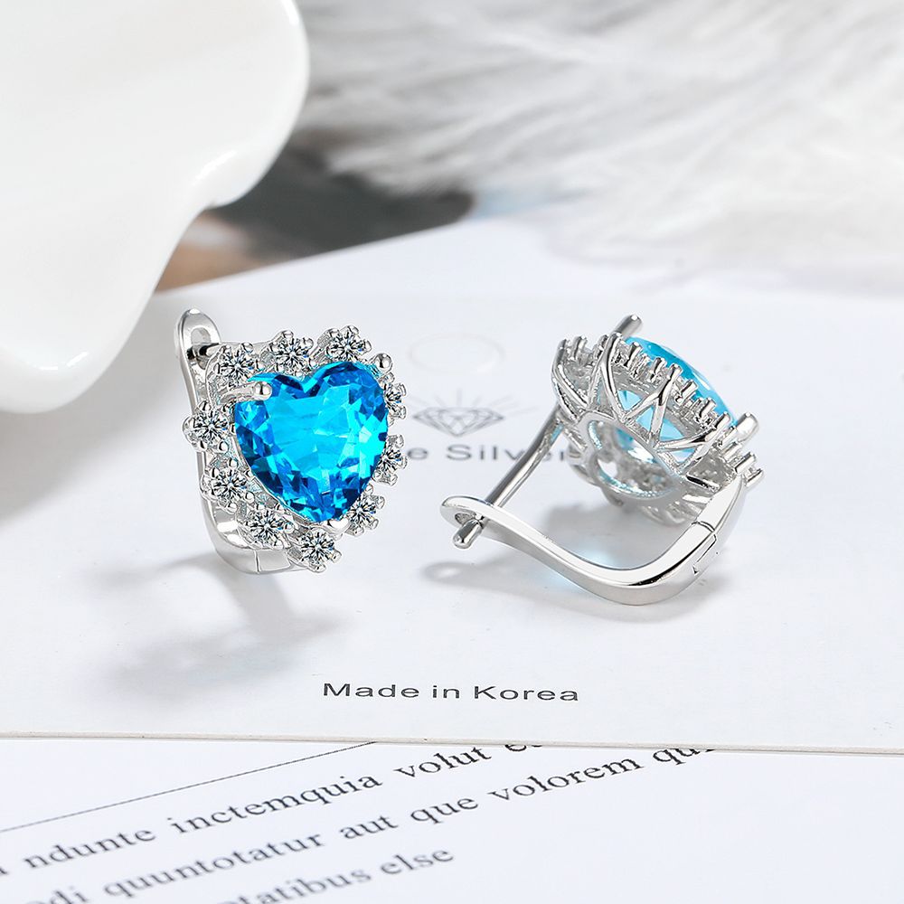 Copper Material 1 Pair Simple Style Shiny Heart Shape Inlay Copper Zircon White Gold Plated Earrings