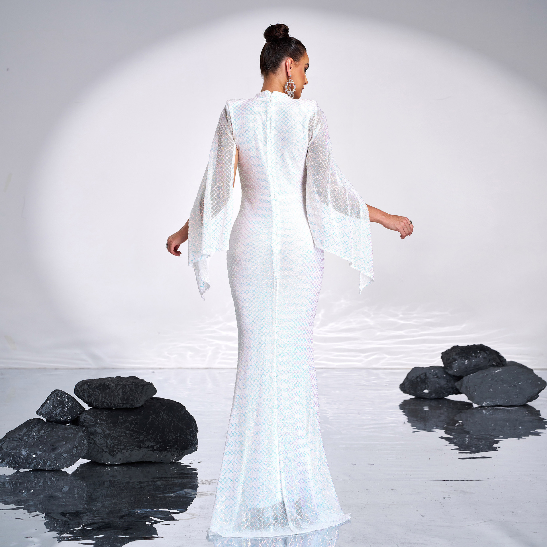 Long Sequinned Evening Dress For Prom And Banquet Women's Style_voghion.com