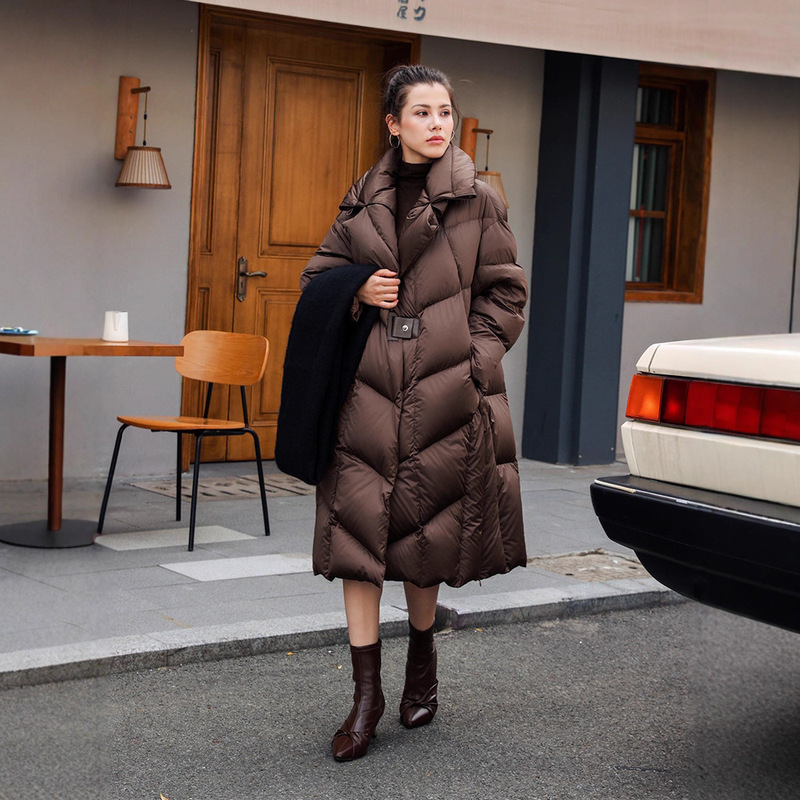 High-End Style Large Lapel Long Women's down Jacket, Loose Over-The-Knee Coat, Thickened Warm Mid-Length Coat for Women